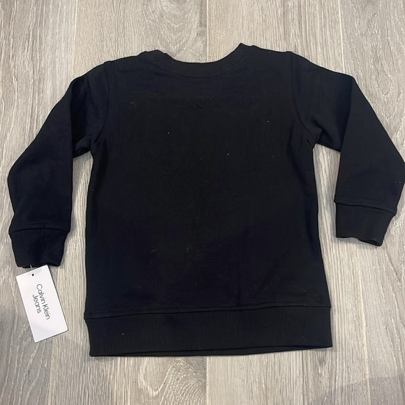 NWT Calvin Klein Black Sweatshirt - Size 3T - Picture 5 of 8